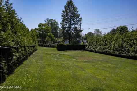 220 Branch Avenue Little Silver NJ 07739