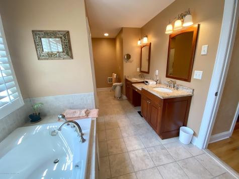 401 Garfield Avenue Avon-by-the-sea NJ 07717