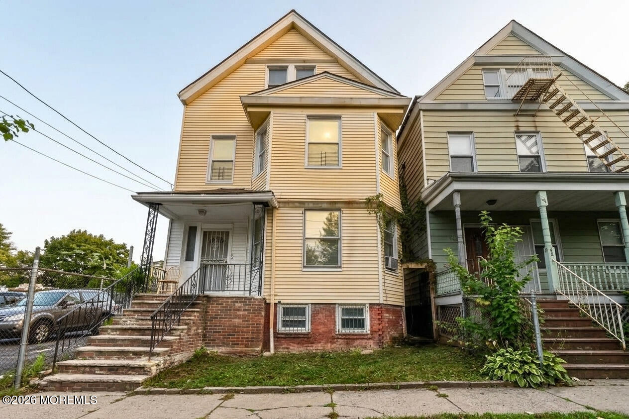 148 Fairmount Avenue Newark NJ 07103