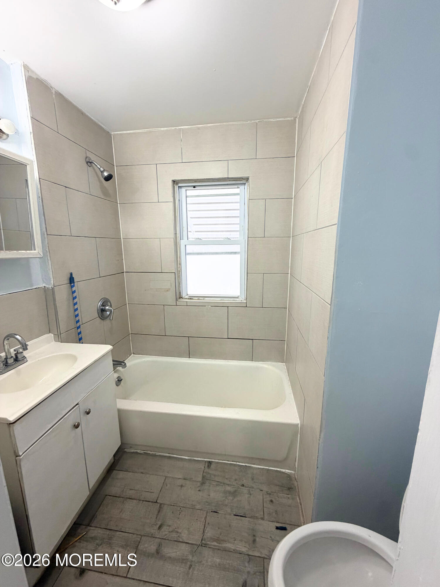 1060 Bond Street Elizabeth NJ 07201