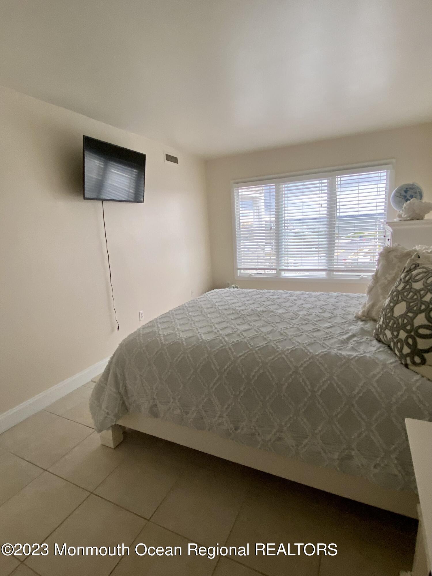 438 N Highway 35 Mantoloking NJ 08738
