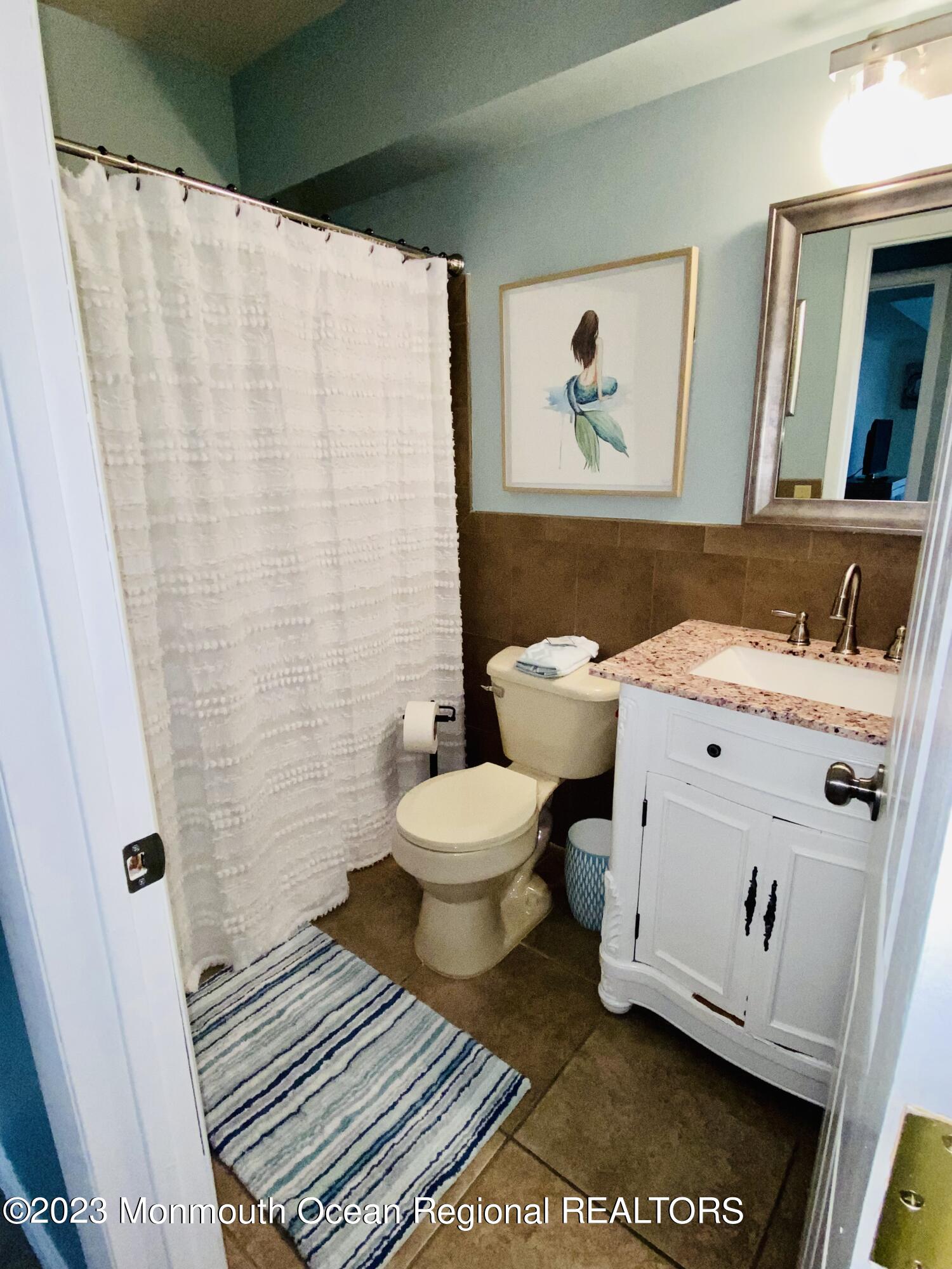 438 N Highway 35 Mantoloking NJ 08738