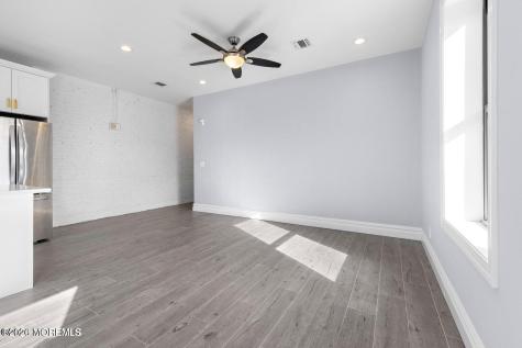 160 Monmouth Street Red Bank NJ 07701