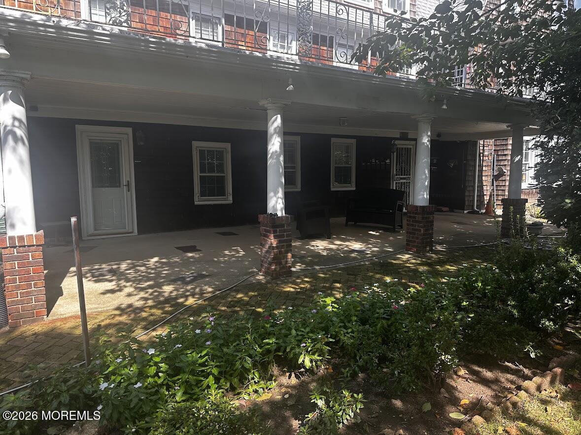 7 Monmouth Road Oakhurst NJ 07755
