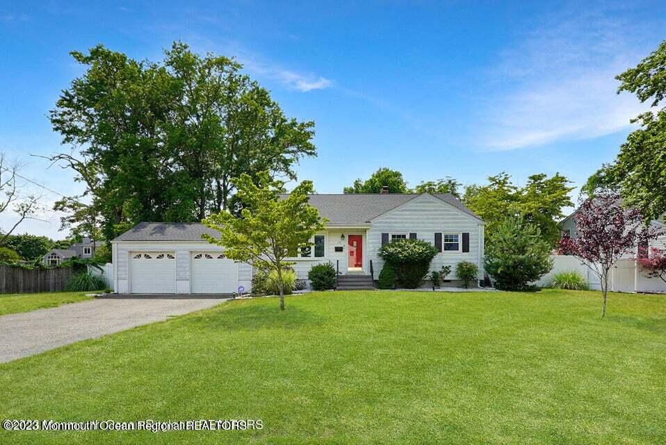 14 Arno Street Oakhurst NJ 07755