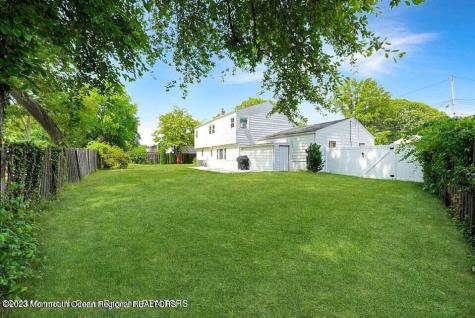 14 Arno Street Oakhurst NJ 07755