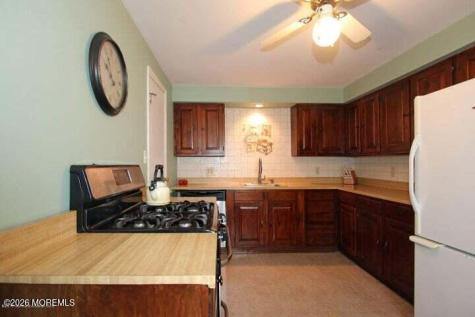 18 Mills Avenue Port Monmouth NJ 07758