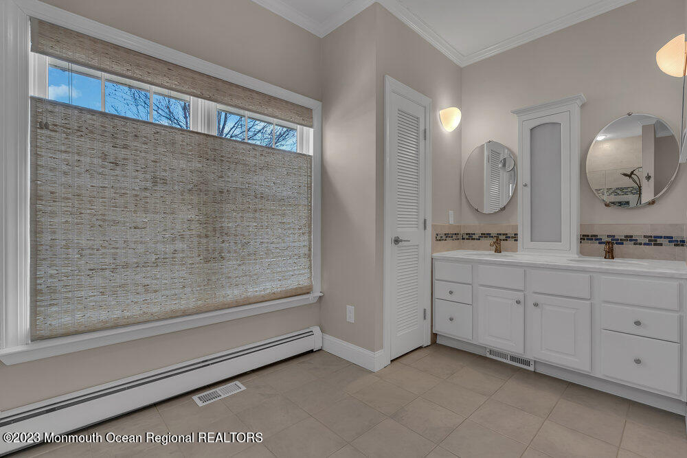 323 E Main Street Manasquan NJ 08736