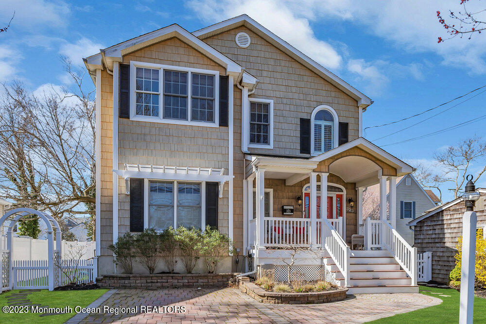 323 E Main Street Manasquan NJ 08736