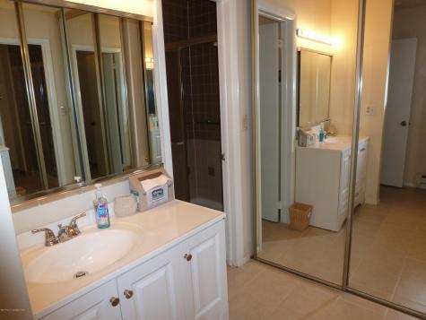 434 Andover Drive Monroe NJ 08831