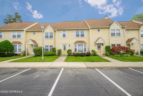 7 Heritage Terrace Jackson NJ 08527