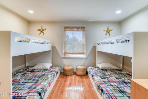 6 1/2 Embury Avenue Ocean Grove NJ 07756