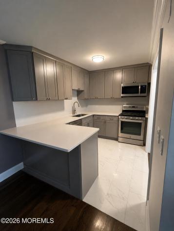 915 Cricket Lane Woodbridge NJ 07095