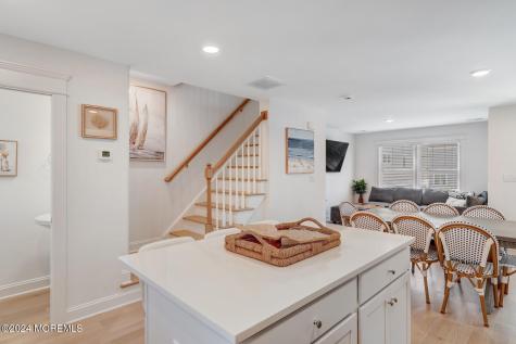 19 Cummins Street Mantoloking NJ 08738
