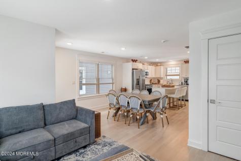 19 Cummins Street Mantoloking NJ 08738