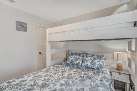 19 Cummins Street Mantoloking NJ 08738