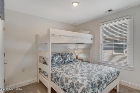 19 Cummins Street Mantoloking NJ 08738