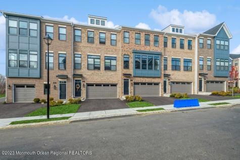3 Blaisdell Court Middletown NJ 07748