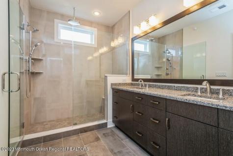 3 Blaisdell Court Middletown NJ 07748