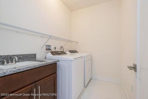 3 Blaisdell Court Middletown NJ 07748