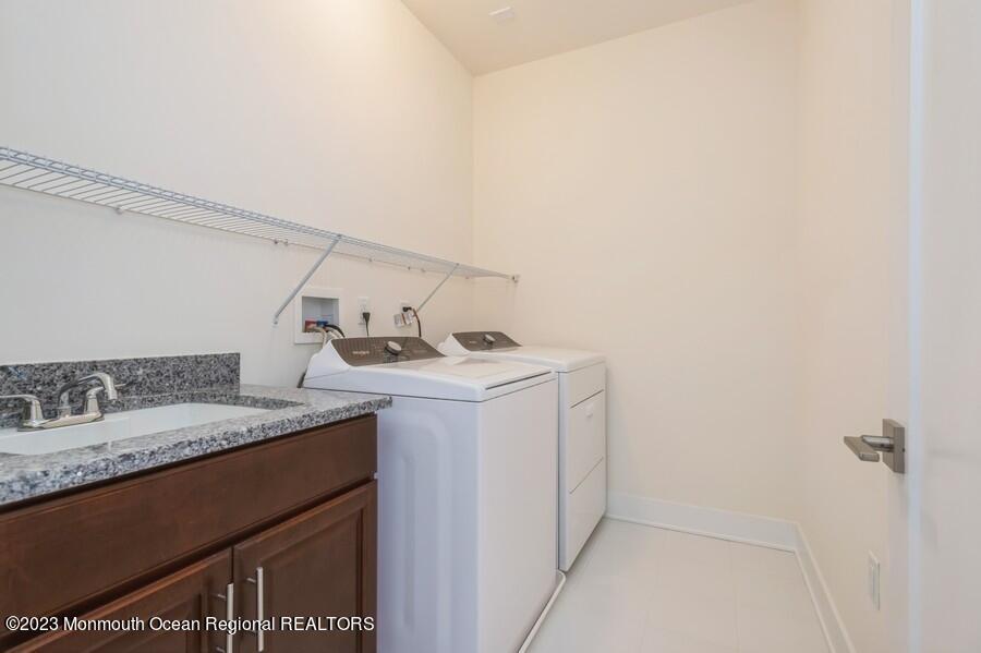 3 Blaisdell Court Middletown NJ 07748