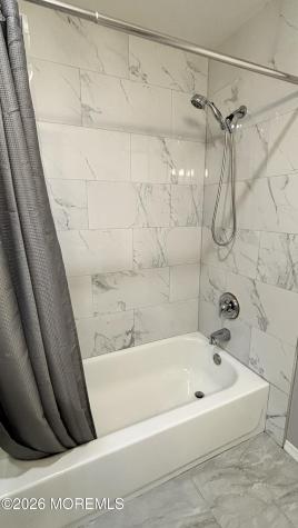 198 Tulip Lane Freehold NJ 07728