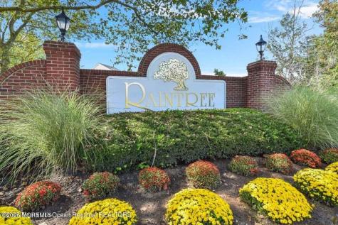 198 Tulip Lane Freehold NJ 07728