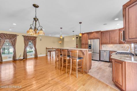 12 Windsor Road Howell NJ 07731