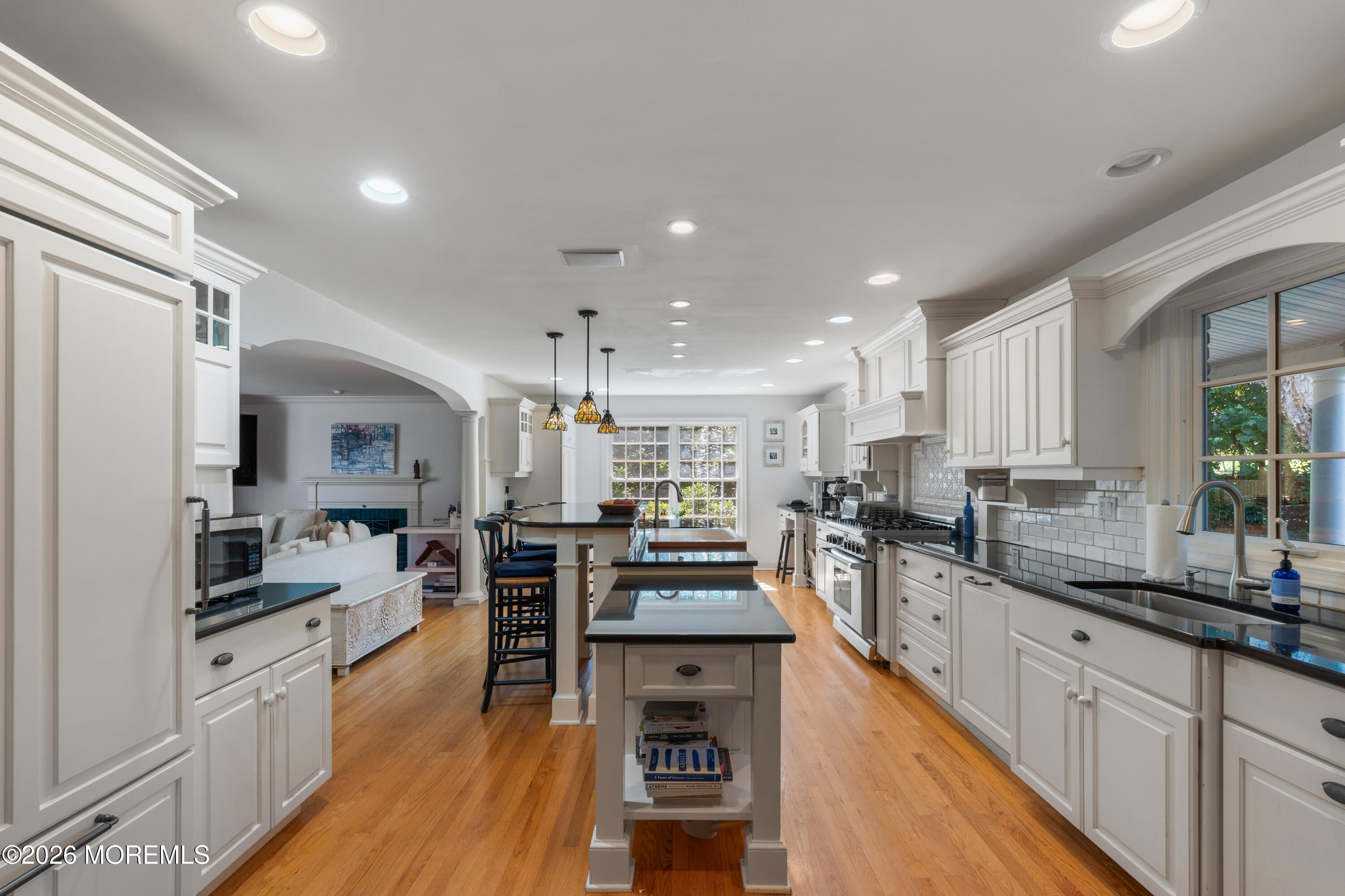 72 Navesink Avenue Rumson NJ 07760