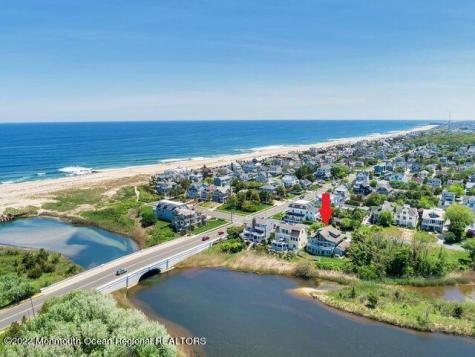 105 The Terrace Sea Girt NJ 08750