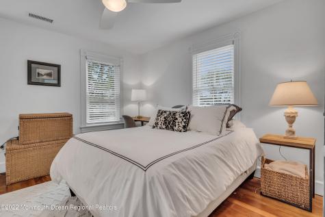 21 Pearce Avenue Manasquan NJ 08736