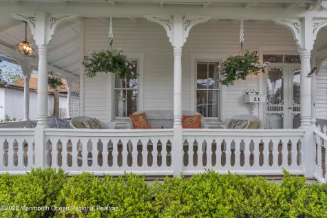 21 Pearce Avenue Manasquan NJ 08736