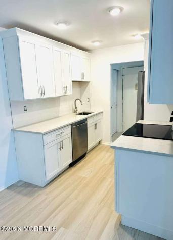 175 Amberly Drive Manalapan NJ 07726