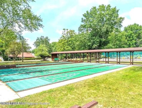 175 Amberly Drive Manalapan NJ 07726