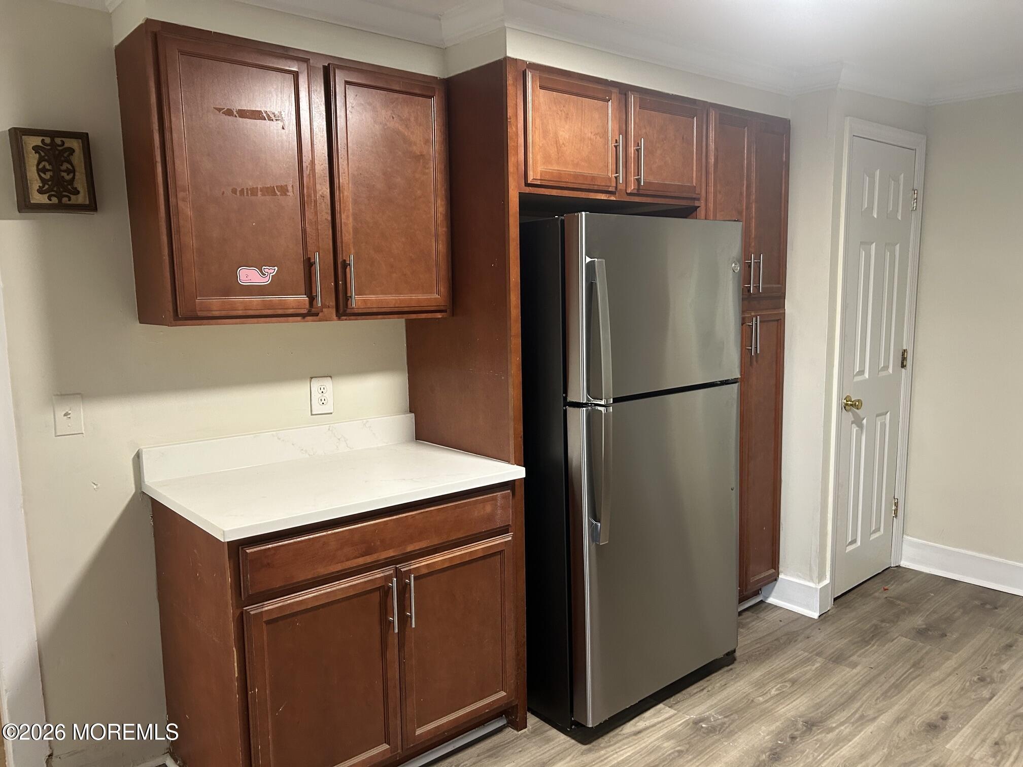 982 Nj-33 Freehold NJ 07728
