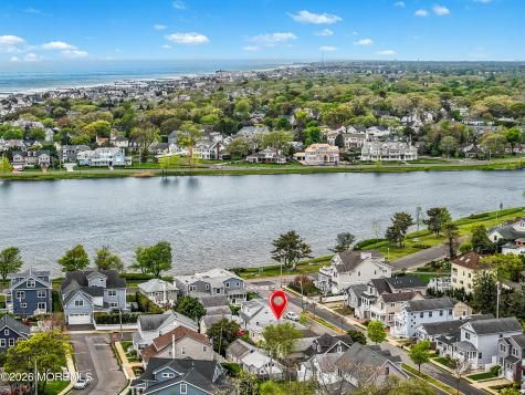 1842 Parkway Lake Como NJ 07719