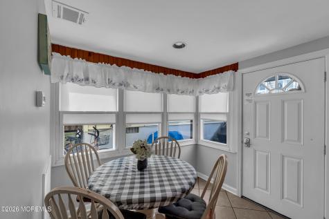 21 E Bay Way Lavallette NJ 08735