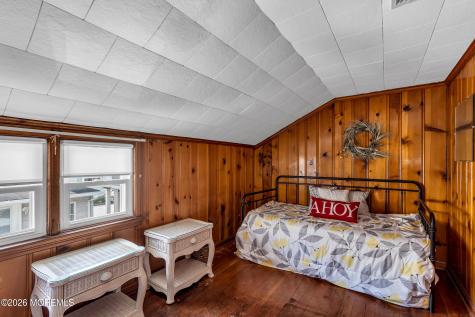 21 E Bay Way Lavallette NJ 08735