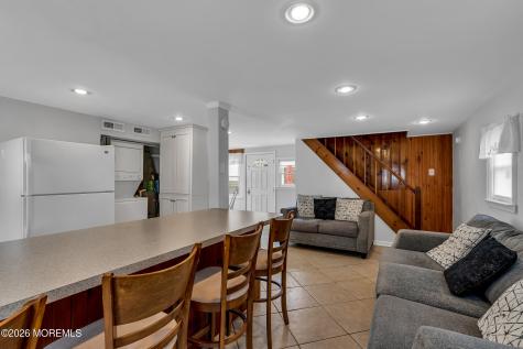 21 E Bay Way Lavallette NJ 08735