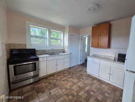 5 Park Avenue Keansburg NJ 07734