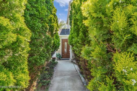 12 Jacobson Street Sayreville NJ 08872