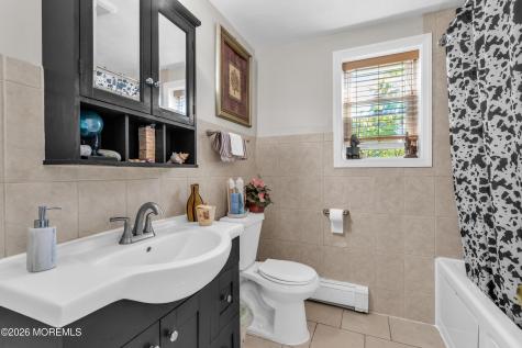 12 Jacobson Street Sayreville NJ 08872