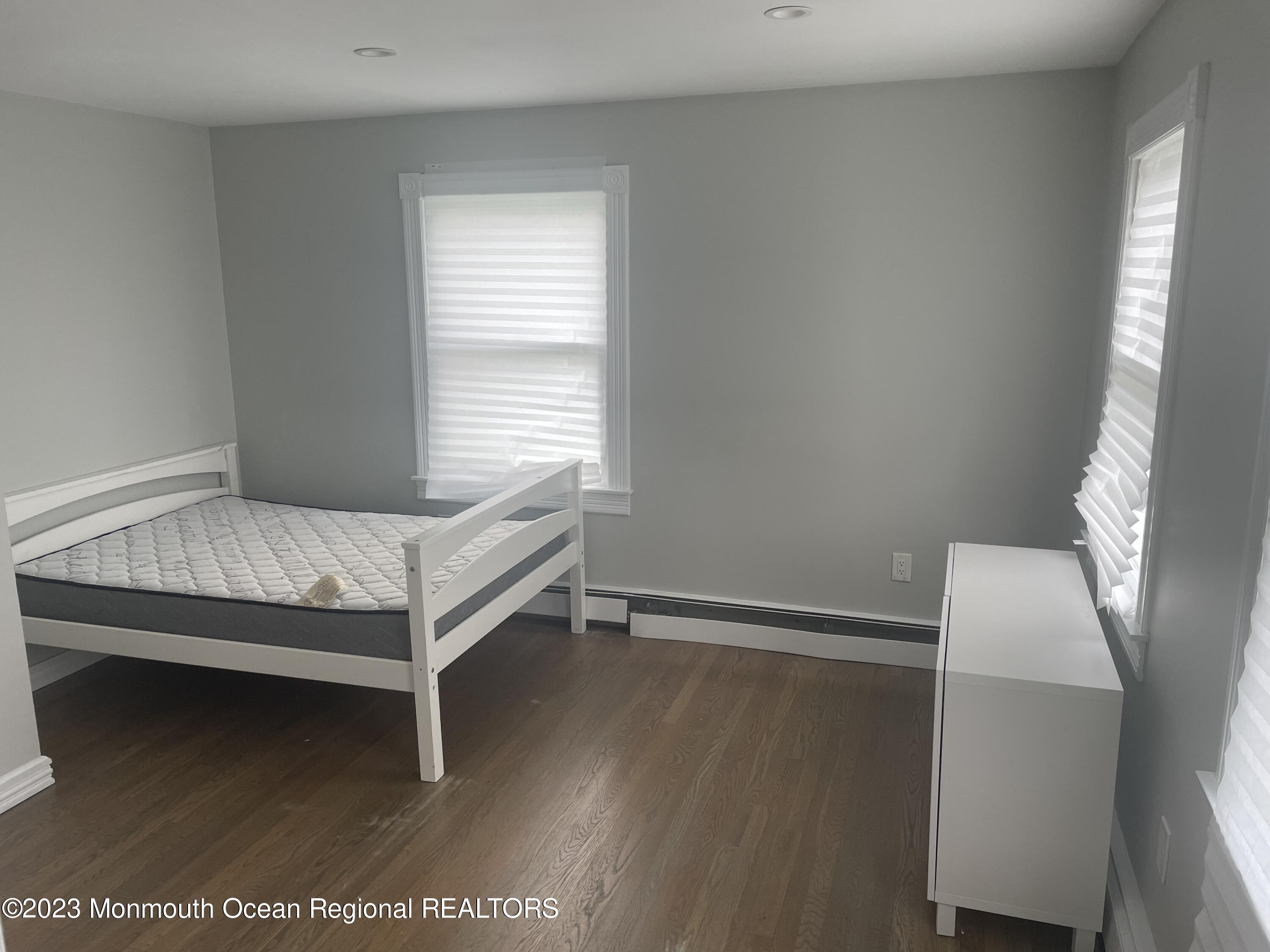 363 Lake Avenue Oakhurst NJ 07755
