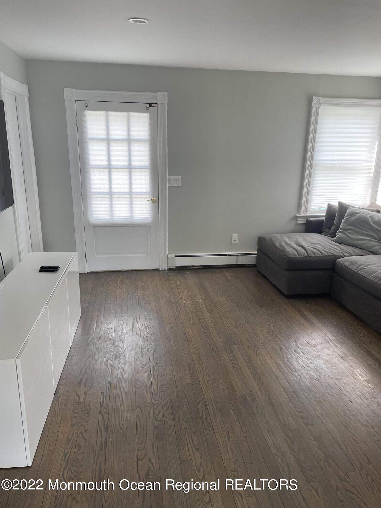 363 Lake Avenue Oakhurst NJ 07755