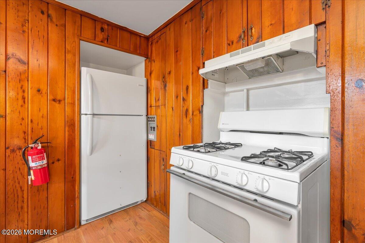64 Shrewsbury Avenue Red Bank NJ 07701