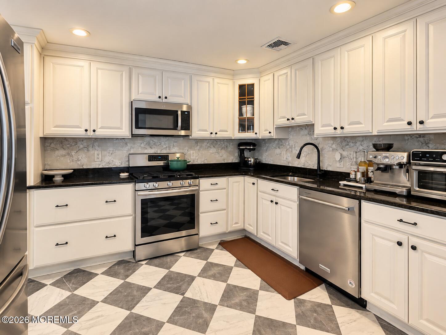 224 Garden Road Shrewsbury Boro NJ 07702