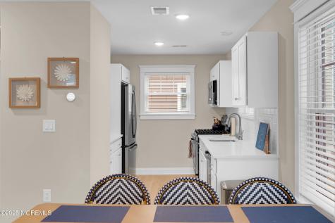 12 Shell Road Mantoloking NJ 08738