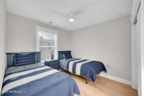12 Shell Road Mantoloking NJ 08738