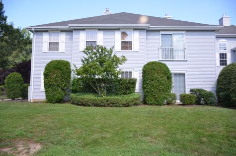 997 Tarragon Court Morganville NJ 07751
