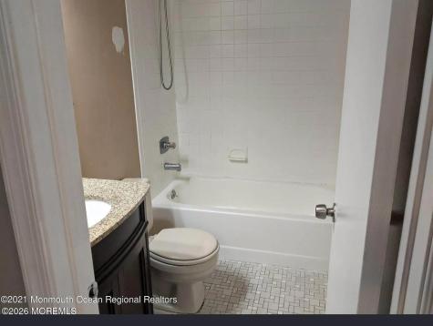 113 Dundee Court Matawan NJ 07747